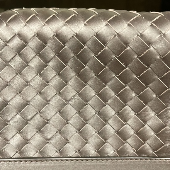 Medium Intrecciato Duffle
Bottega Veneta - Picture 11 of 16